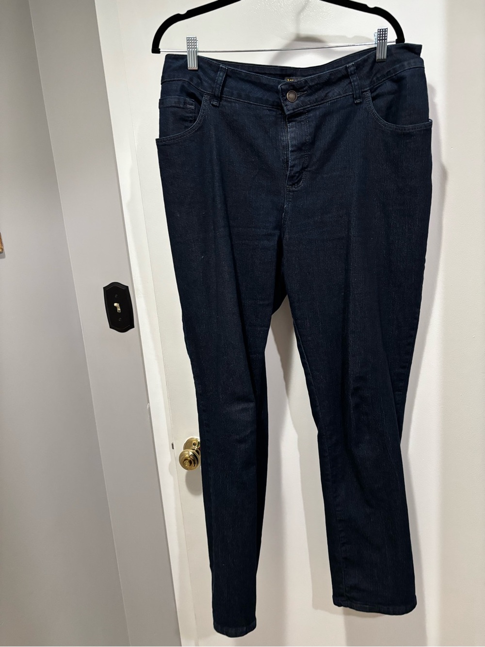 Lee Women’s Relaxed Fit Straight Leg High Rise Jeans - Dark Blue 16W Long
